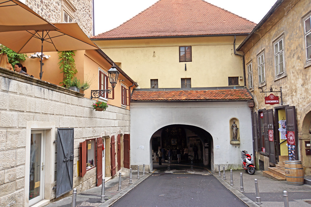 Notes from Zagreb: Streets, Light and Slow Mornings