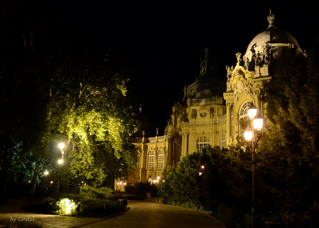 Notes from Budapest Slow: A Slow Travel Diary