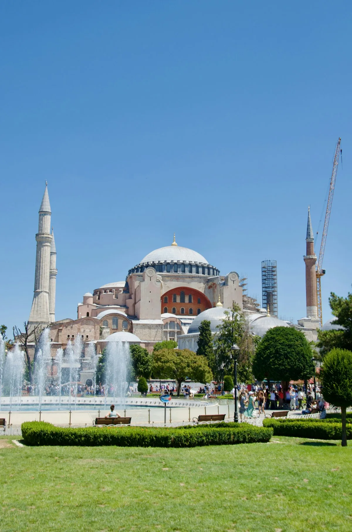 Notes from Istanbul: Streets, Light and Slow Mornings — Istanbul travel guide
