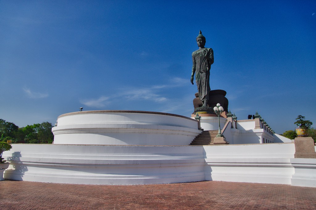 Notes from Nakhon Pathom: A Slow Travel Diary