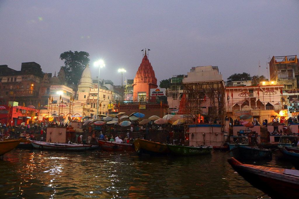 Notes from Varanasi: A Slow Travel Diary
