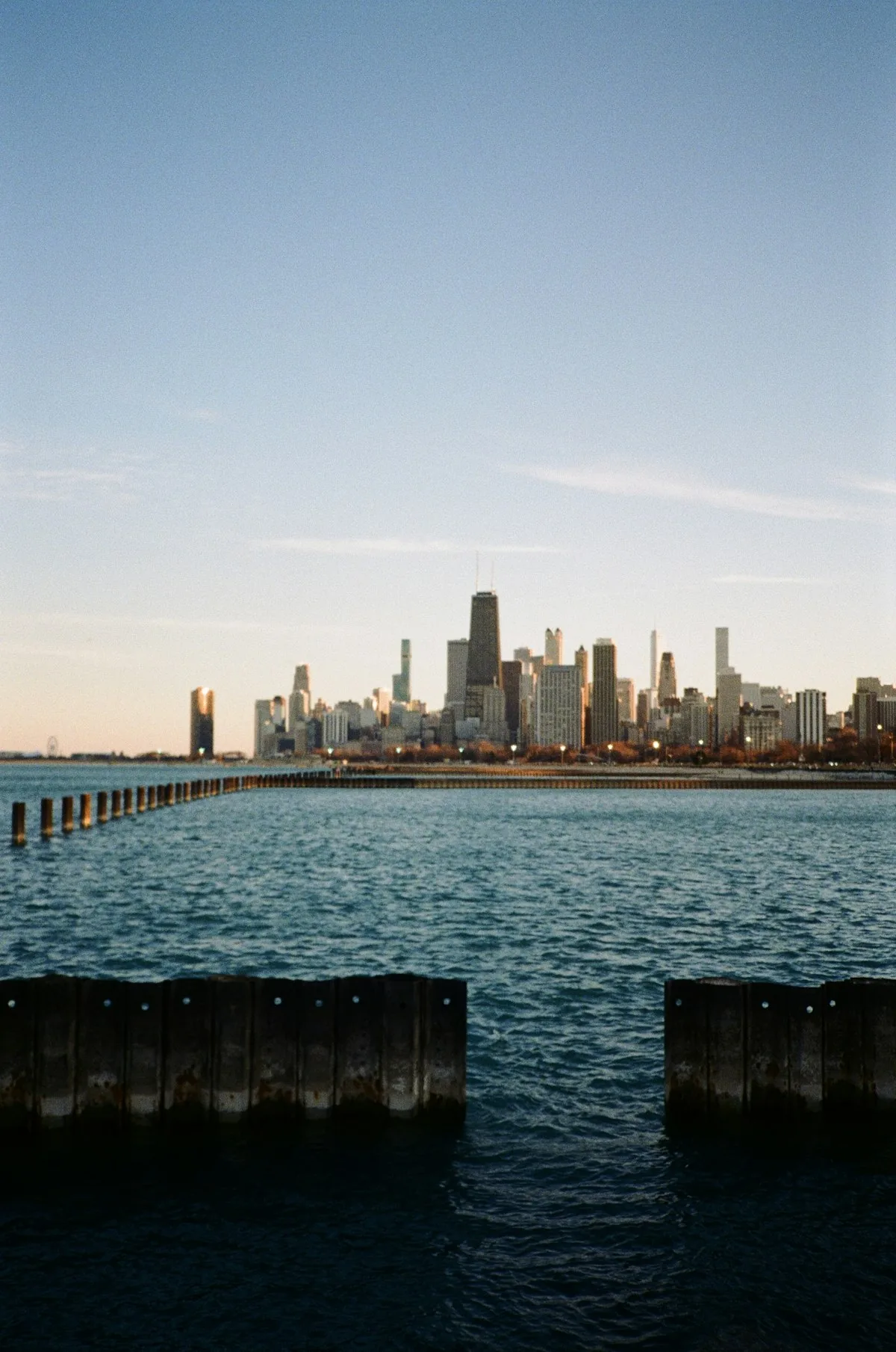Notes from Chicago: Streets, Light and Slow Mornings — Chicago travel guide